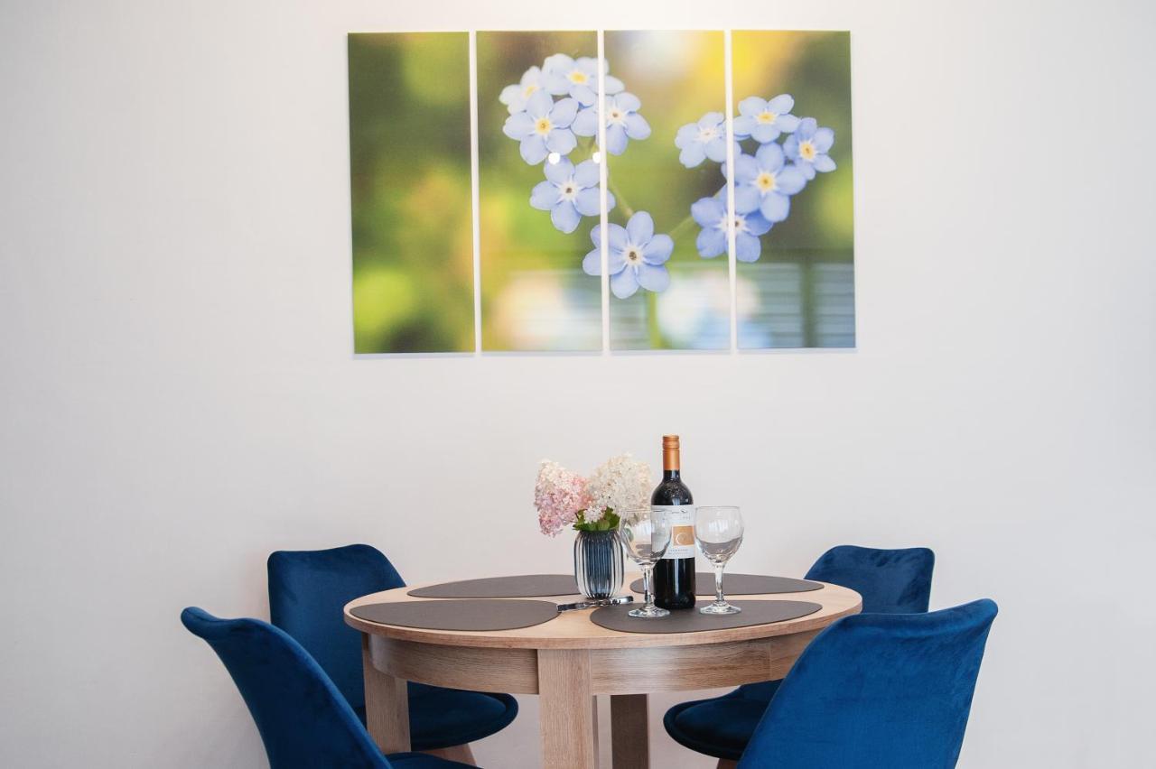 Apartament Niezapominajka Apartment Warmbrunn Ngoại thất bức ảnh
